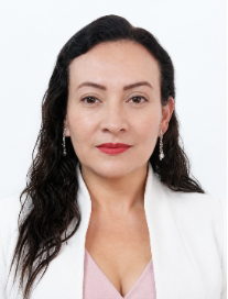 Co-Directora